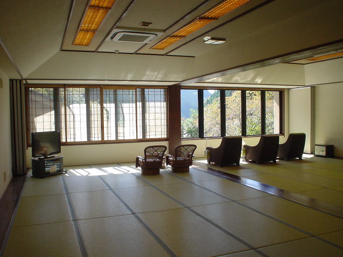 ����܉���@���[���y�����s���z