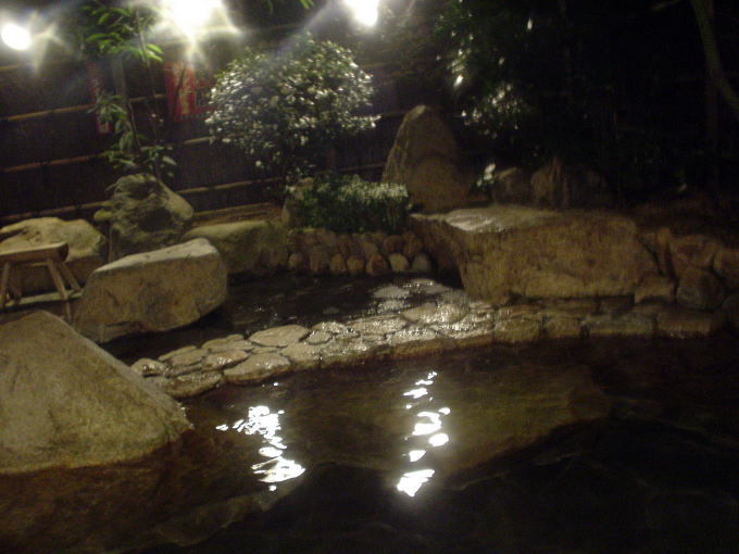 ��������@���m�����z�e���y�����s���z