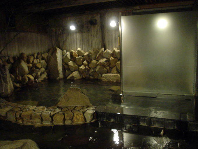 ��������@���m�����z�e���y�����s���z