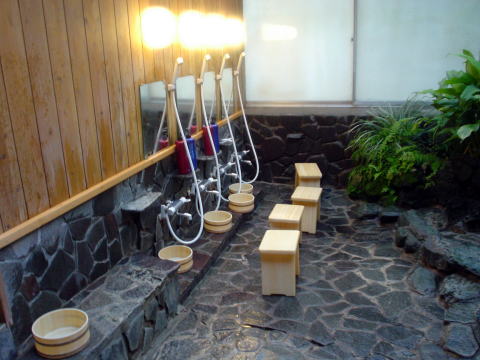 ��������@�������y�����s���z