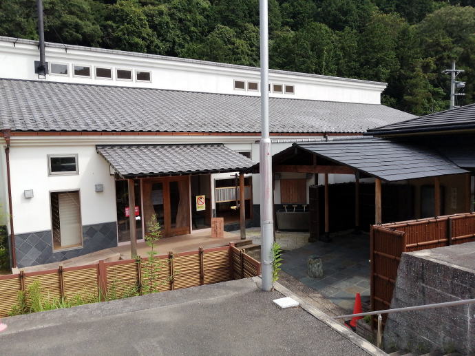 松葉温泉　滝の湯【温泉奉行所】