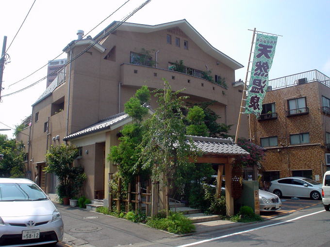 �������R����@�������y�����s���z