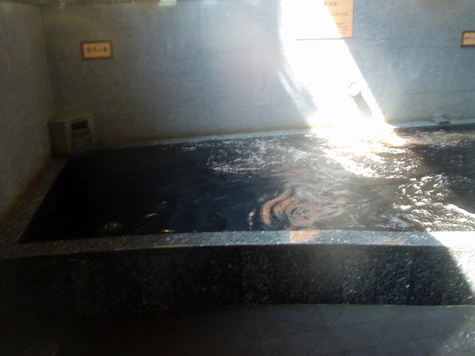 �������R����@�������y�����s���z