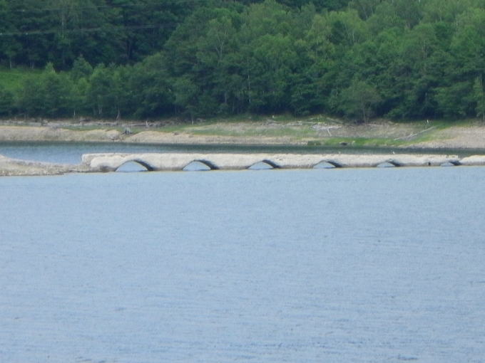 �f������@�����فy�����s���z