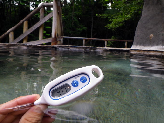 �f������@�����فy�����s���z