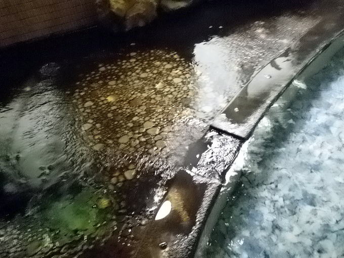 �f������@�����فy�����s���z