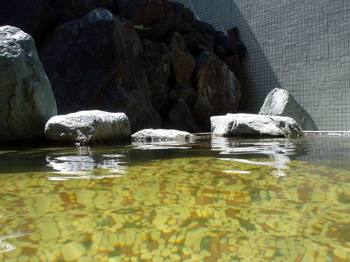 ���R�c����@�҂����R�c�y�����s���z