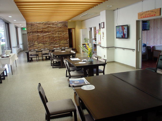 ���R�c����@�҂����R�c�y�����s���z