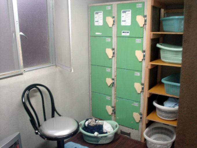 �R��C����y�����s���z