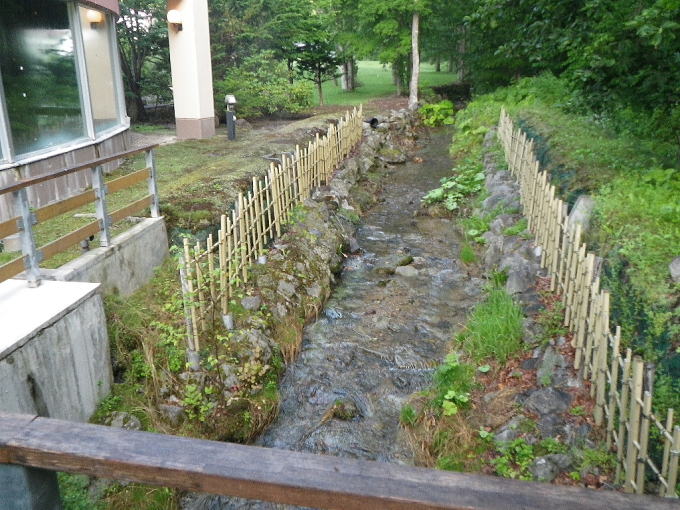 ���ʂ�鉷��y�����s���z