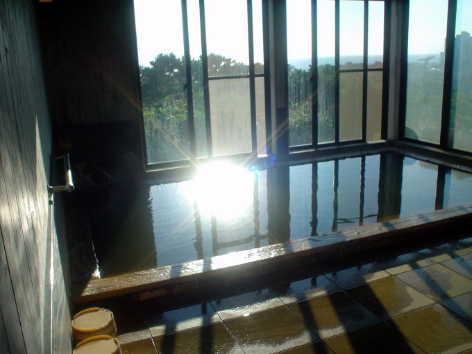 ���l����@���̓��y�����s���z