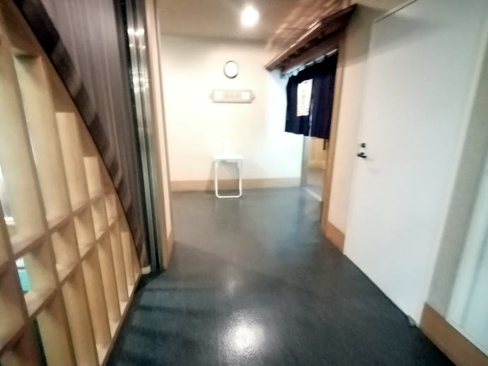 ��������@������������z�e���y�����s���z