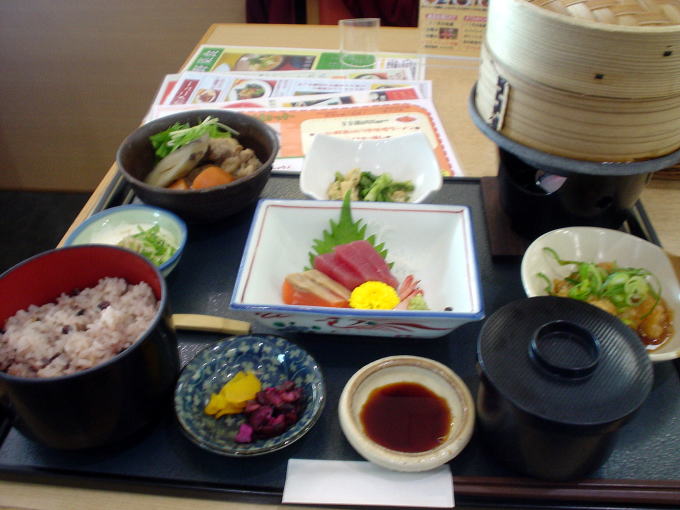 �\���A�[�g���C�N����@�X�p�o���C������y�����s���z