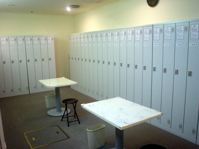 �V���̓�����@�ޗǃ��C�����z�e���y�����s���z