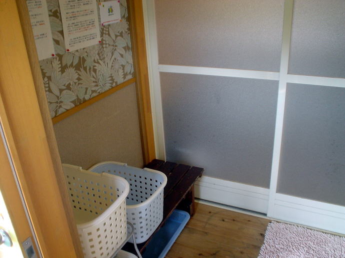 �ڌ�����@�ڌ����򃊃t���b�V���Z���^�[�݂��؂蓒�y�����s���z