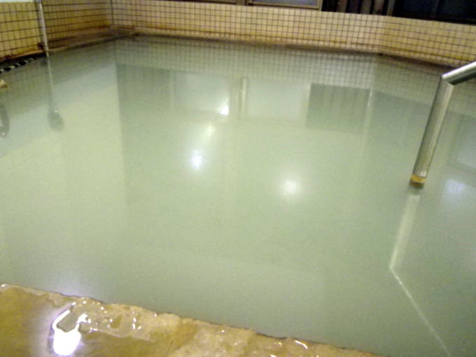 �L�x����@�ӂꂠ���Z���^�[�y�����s���z