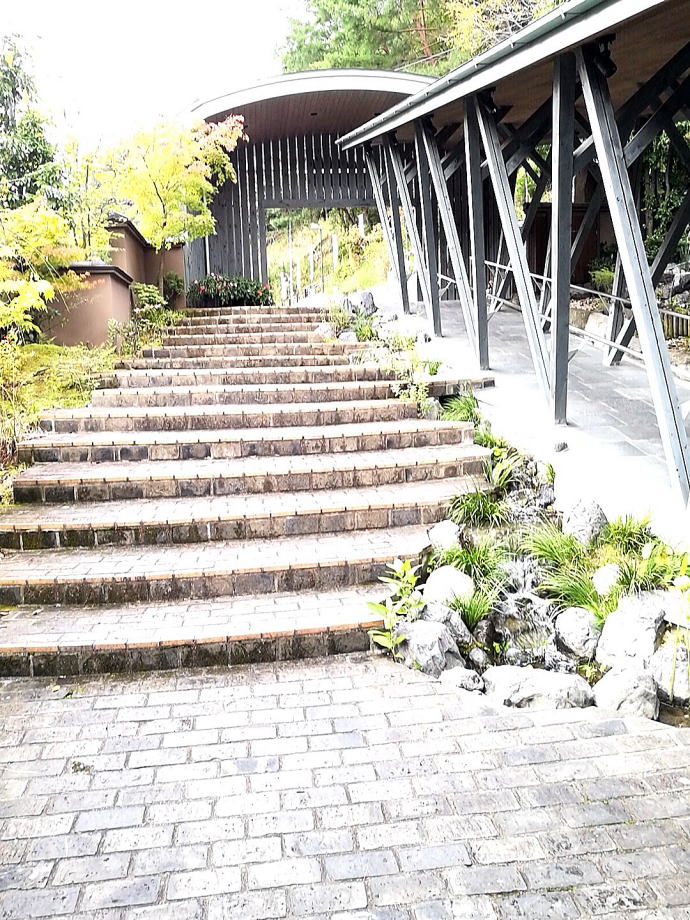 湯の花温泉　渓山閣【温泉奉行所】