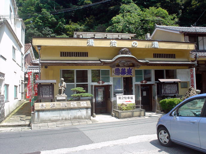 ����É���@��������y�����s���z