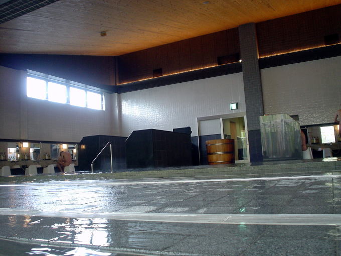 ���̎R�Љ�����@�A�N�A�C�O�j�X�y�����s���z